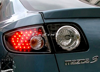 Фонари светодиодные для Mazda 3 BK12, черные