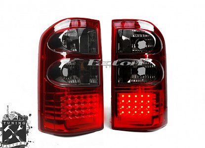 Фонари светодиодные для Nissan Patrol Y61, красные/ тонированные