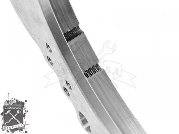 Tuning Factory Переходная пластина для ДВС GM LS с КПП Nissan CD001-006-009
