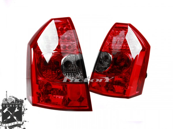Фонари для Chrysler 300C, красные/ тонированные