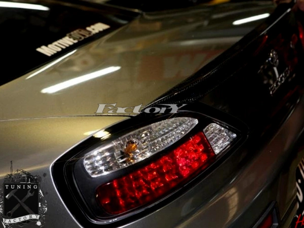 Фонари светодиодные для Nissan Silvia S15, тонированные