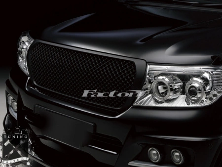 Решетка радиатора для Toyota Land Cruiser 200, черная