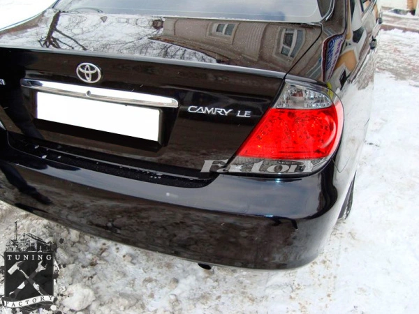 Фонари для Toyota Camry V30, красные/ хром