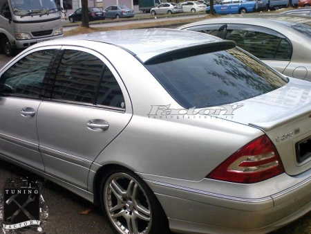Козырек AMG для Mercedes-Benz W203, пластиковый