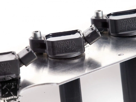 Tuning Factory Пластина для установки катушек Toyota GR-серии на 1/2 JZ