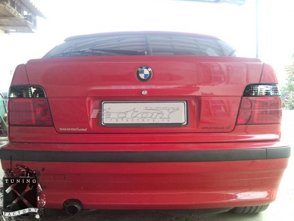 Фонари для BMW E36, красные/ тонированные