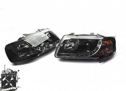 Фары с "ходовыми огнями" для Audi A3 8L, черные