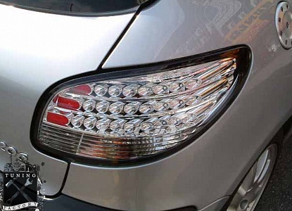 Фонари светодиодные для Peugeot 206, хром